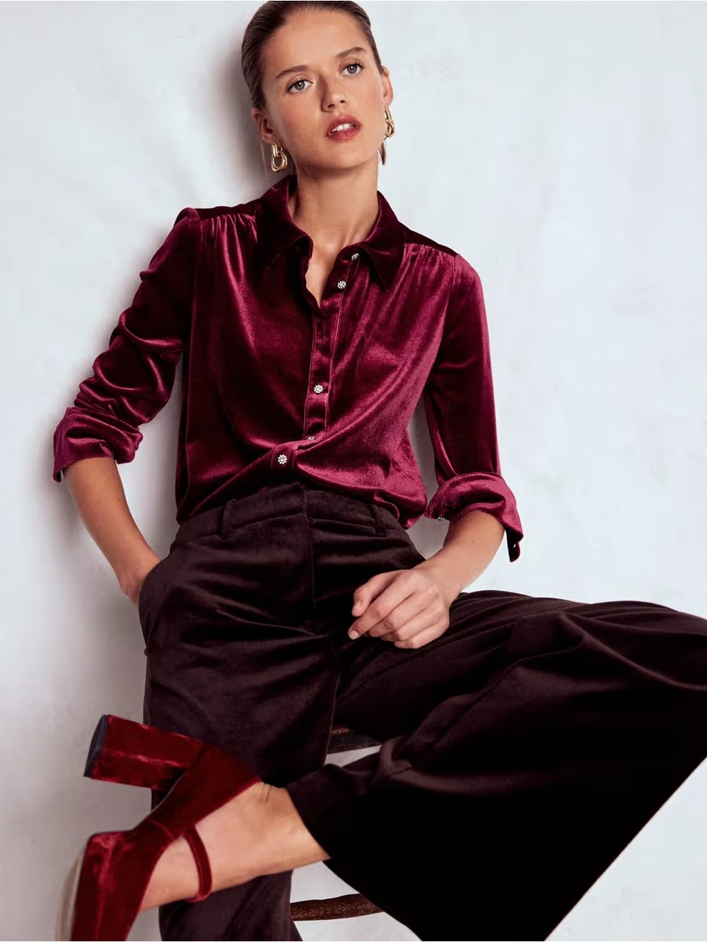 Boden Wine Red Velvet Jewel Rhinestone Button Button Down Shirt Size 16-18 XL